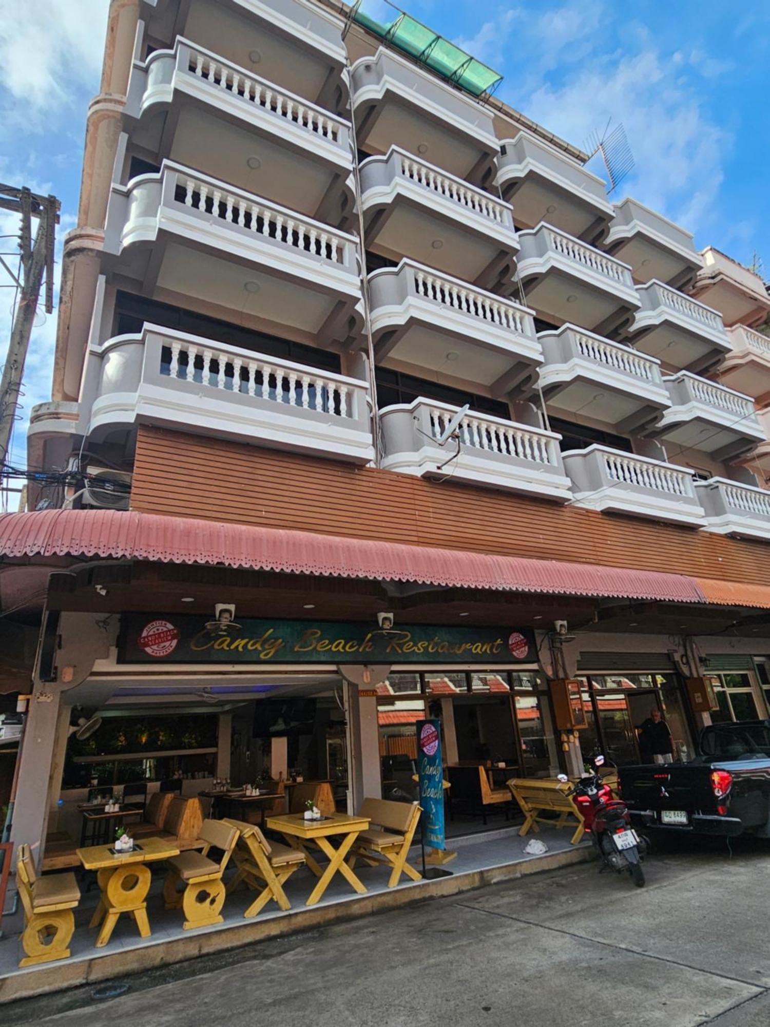 Candy Beach Seaview Jomtien Exterior foto