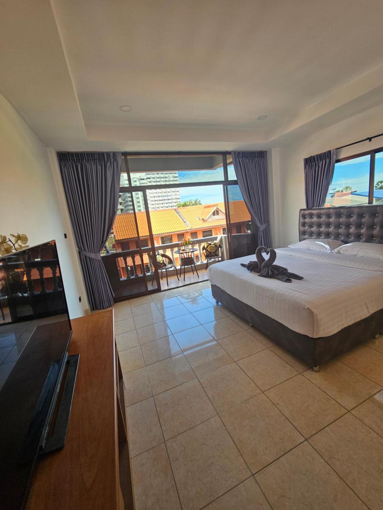 Candy Beach Seaview Jomtien Exterior foto